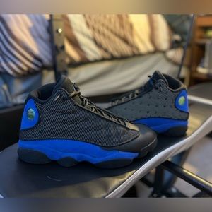 Like new great condition, no box, going for 300 on stock x for new